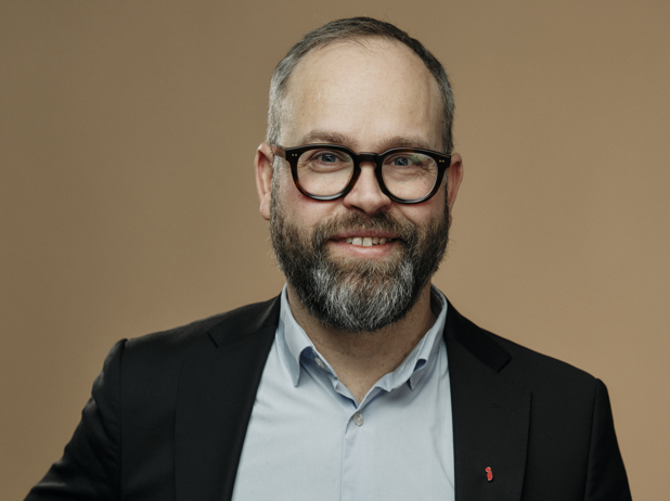 Porträttbild på Stefan Hell Fröding