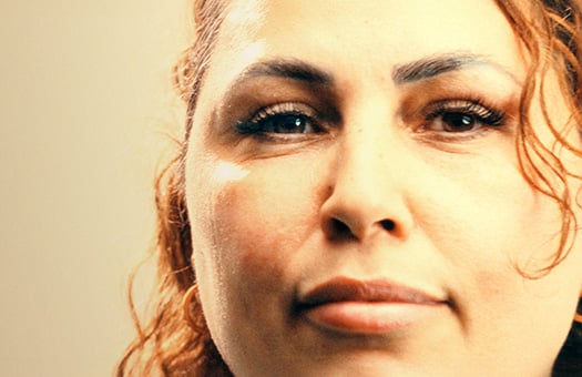 Närbild på Samar från rekryteringskampanjen.